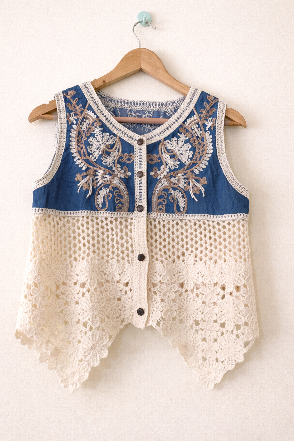 button down breech top Crochet Material