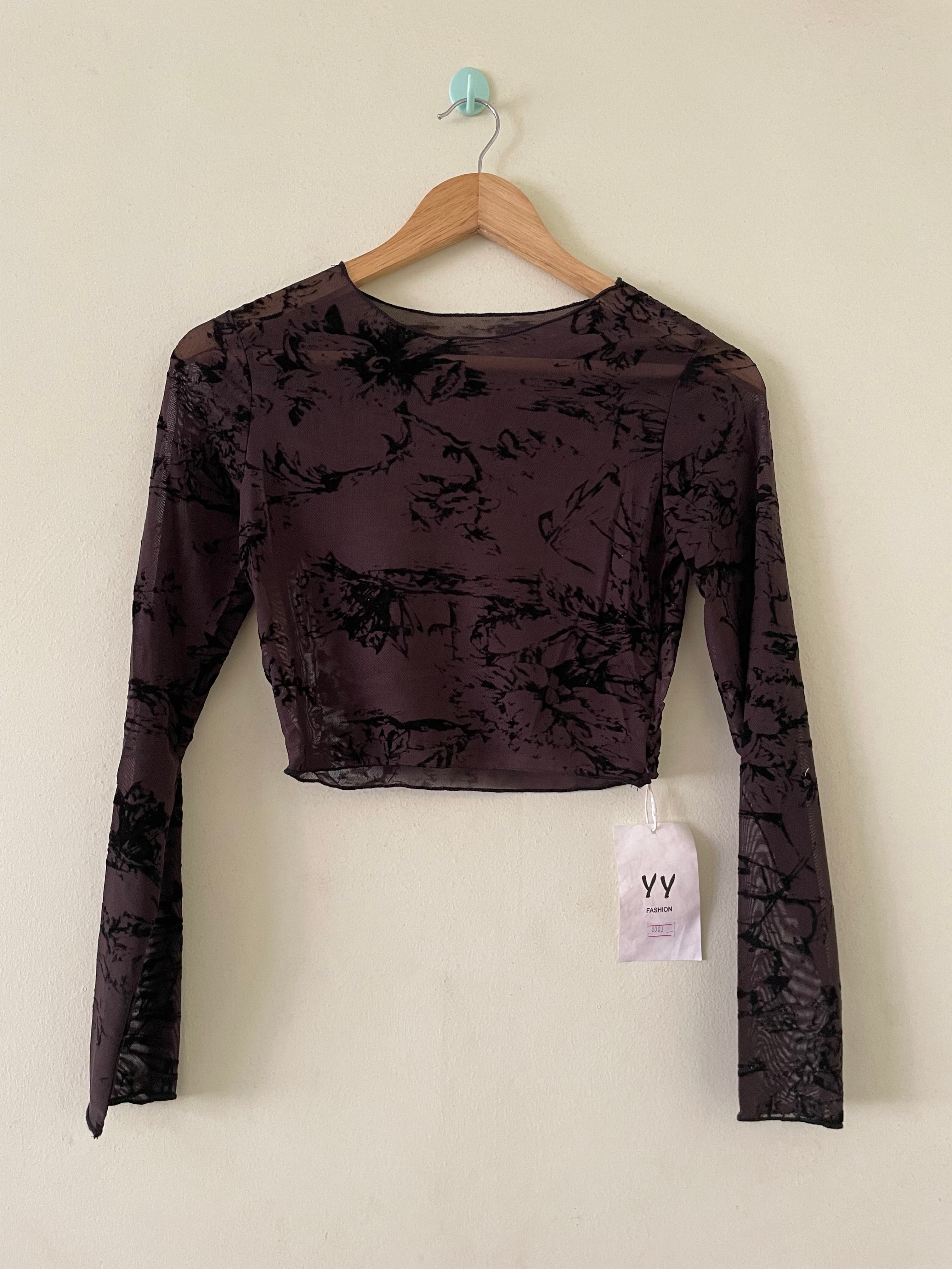 Lace Long Sleeve Ruched Crop Top